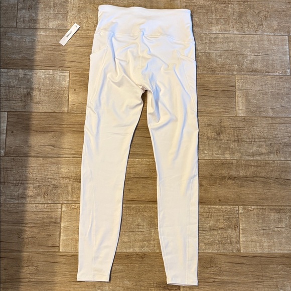 Ododos High Waisted White Leggings- NWT - Picture 4 of 4